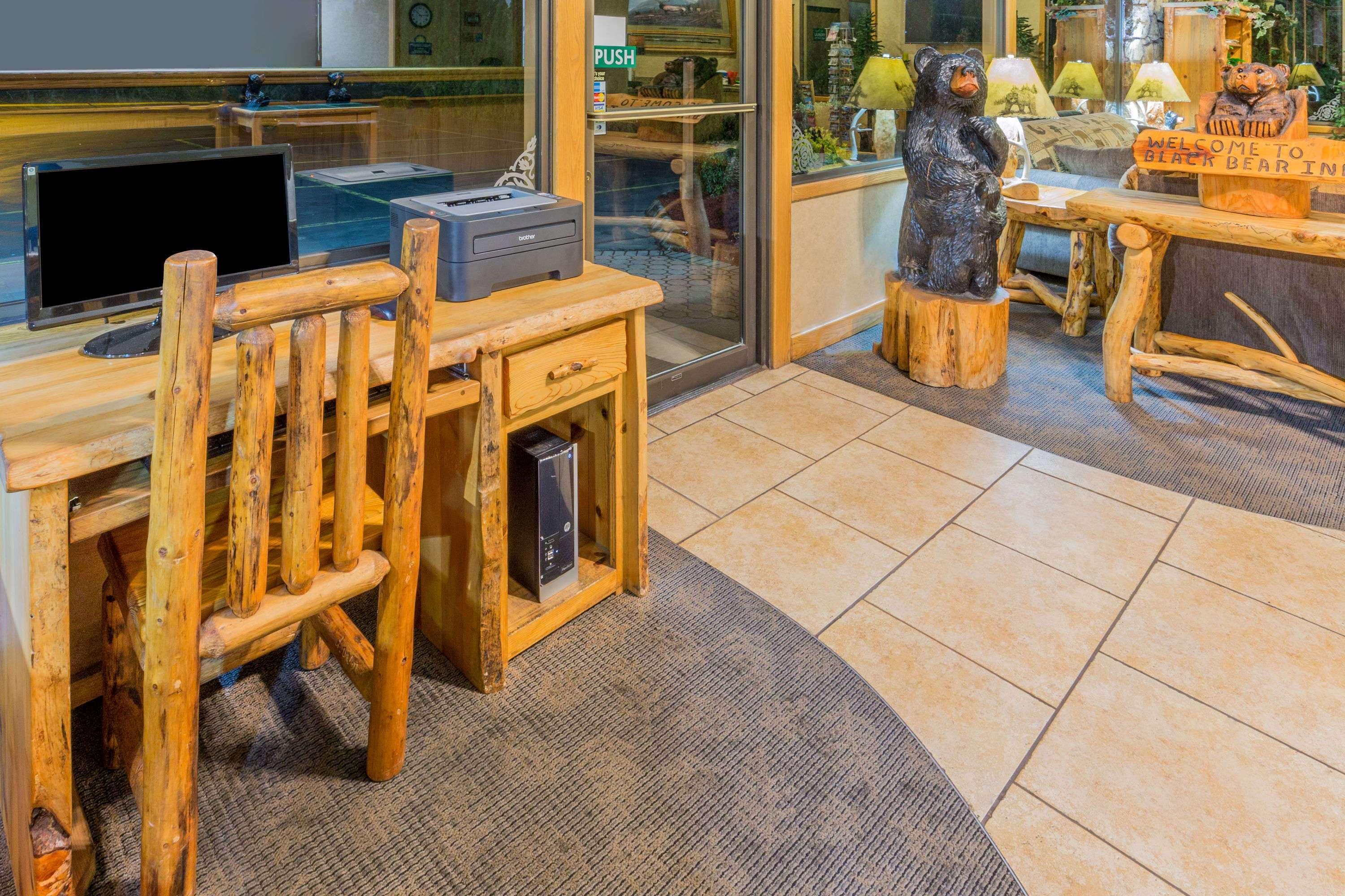 Days Inn By Wyndham Black Bear Salem Ngoại thất bức ảnh
